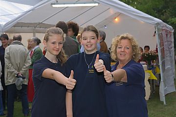 Meckenheimer Kinderprinzessin 2012: Katharina I. (mitte), Pagin Mareike und Adjudantin Sophia Garcia
